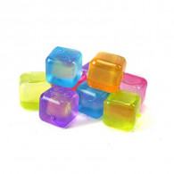 Lot de 8 Cubes de Glaçon Plastique - Multicolore