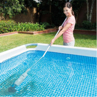 Nettoyeur Pour Piscine INTEX à Batterie Rechargeable