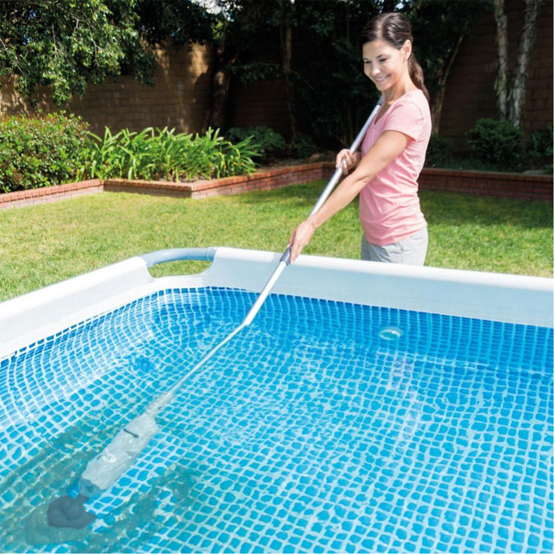 Nettoyeur Pour Piscine INTEX à Batterie Rechargeable