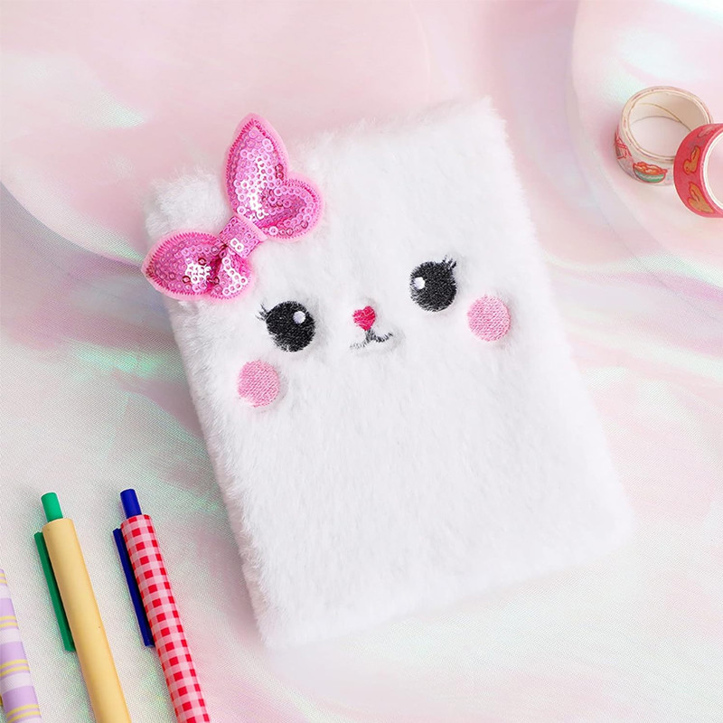 Bloc Notes En Peluche Kitty Blanc