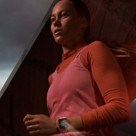 Apple Watch S9 9 LTE 41mm Lumière stellaire En Tunisie