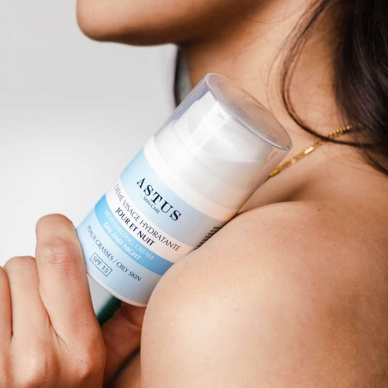 Crème Visage Hydratante Astus Pour Peaux Grasses 50 ML en Tunisie