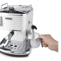 Machine à café Delonghi Blanc (ECZ351-W) Machine à café Delonghi Blanc (ECZ351-W)