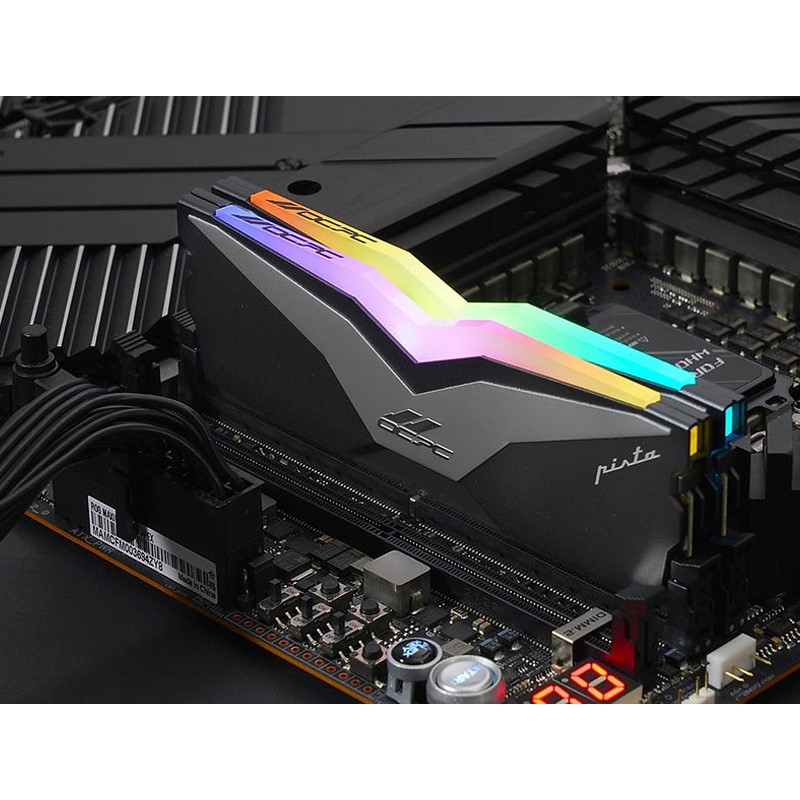 Barette Mémoire OCPC Pista U-DIMM 32Go DDR5 6000Mhz RGB En Tunisie