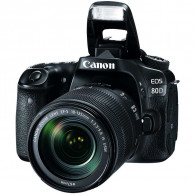 APPAREIL PHOTO REFLEX...