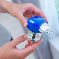 Appareil Anti-Moustiques Avec Réservoir liquide Bleu en Tunisie