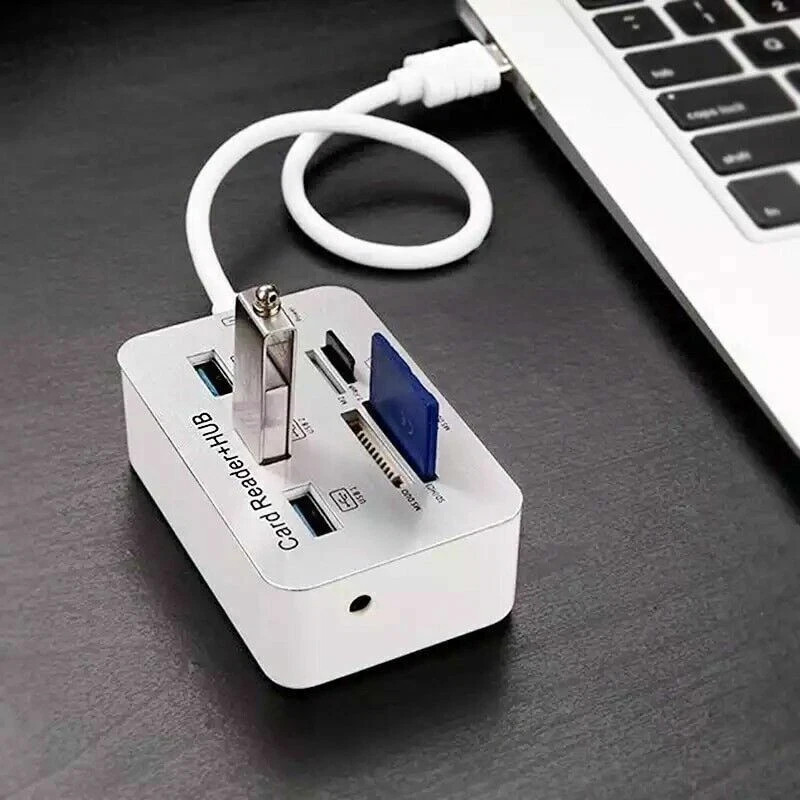 Hub USB 3 Ports + Lecteur de cartes Argent en Tunisie