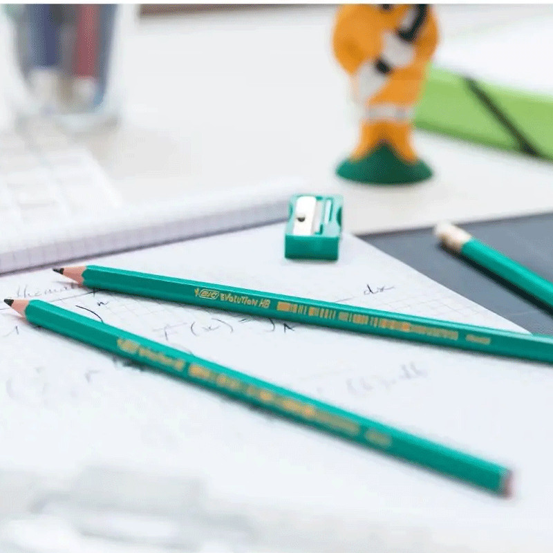 Packs De 4 Crayons Bic Evolution Original Noir en Tunisie