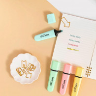 Pochette De 12 Surligneurs Bic Highlighter Jaune en Tunisie Pochette De 12 Surligneurs Bic Highlighter Jaune en Tunisie