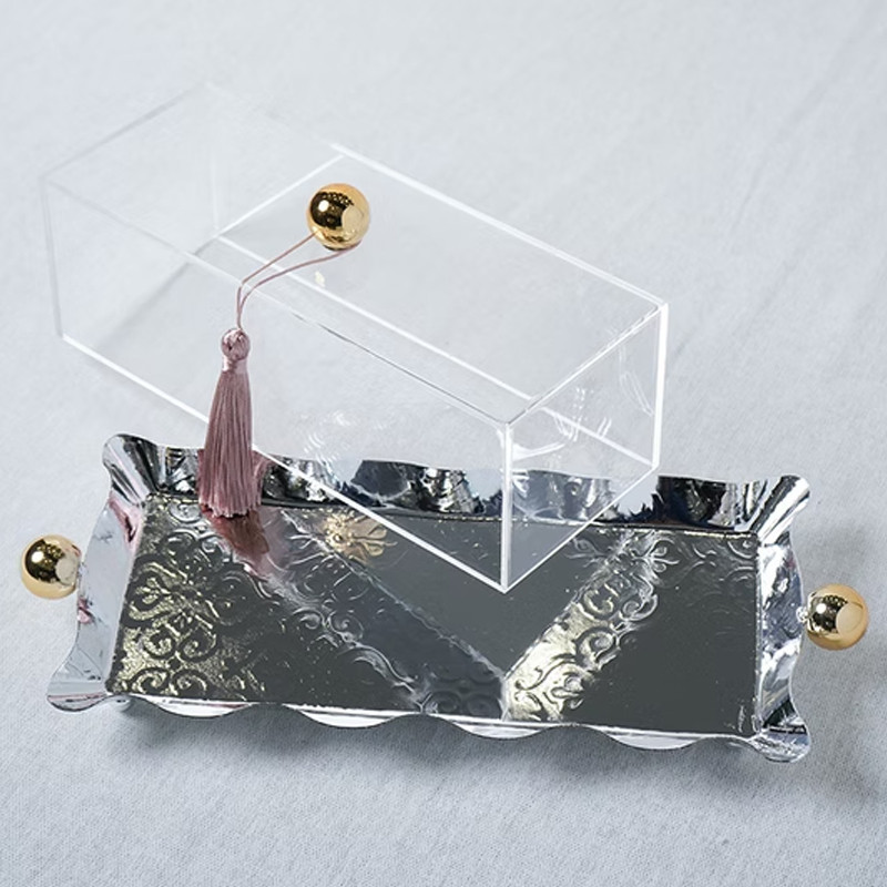 Cloche En Métal Avec Couvercle En Plexi Transparent en Tunisie