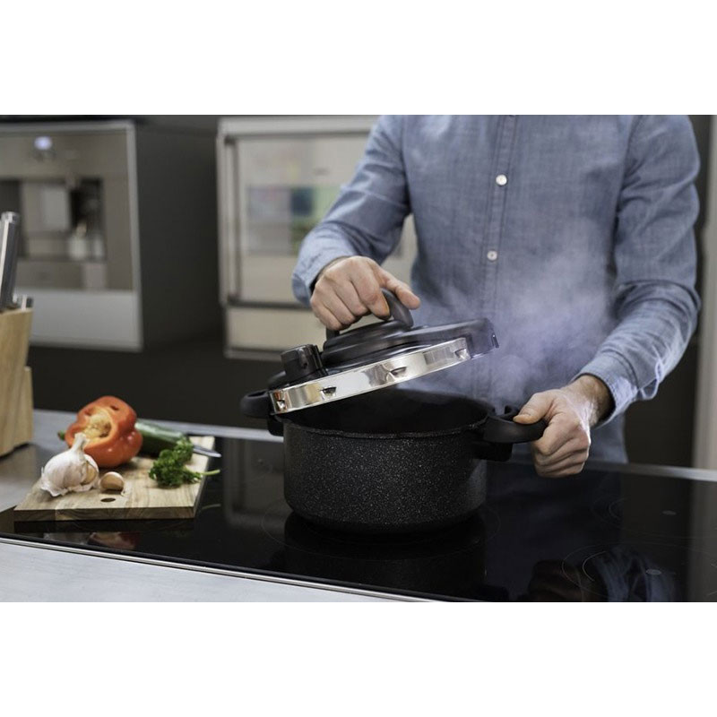 Cocotte 2EN1 SEB ClipsoMinut Ultra Resist 5 Litres Noir EN Tunisie