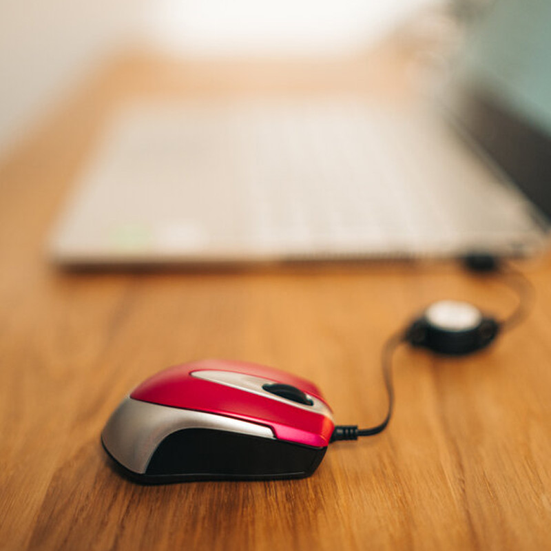 Mini Souris Filaire Verbatim 49020 Rose  En Tunisie