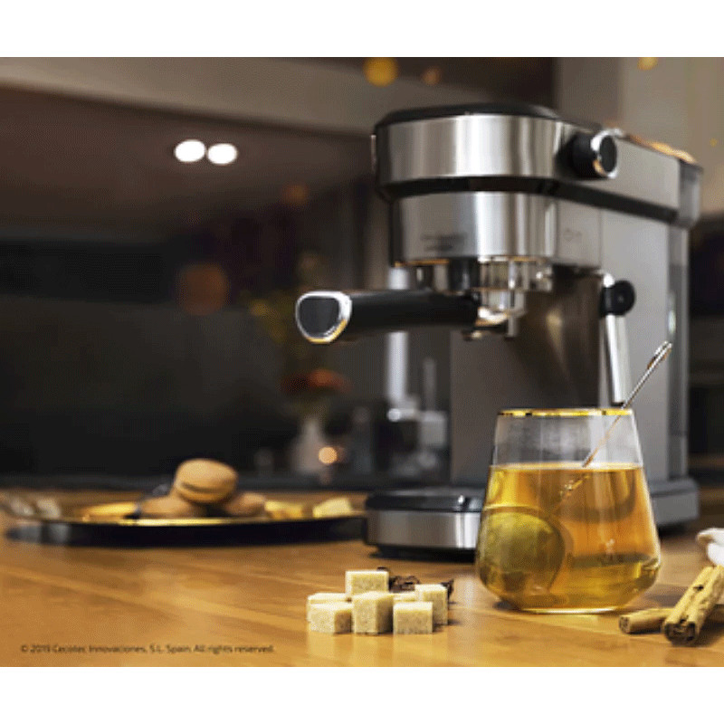 Machine à Café Expresso Cecotec Cafelizzia Steel 1.2L 1350 W Silver en Tunisie