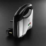 Appareil à Sandwich Russell Hobbs COOK@HOME 700W Inox 24530-56 Appareil à Sandwich Russell Hobbs COOK@HOME 700W Inox 24530-56