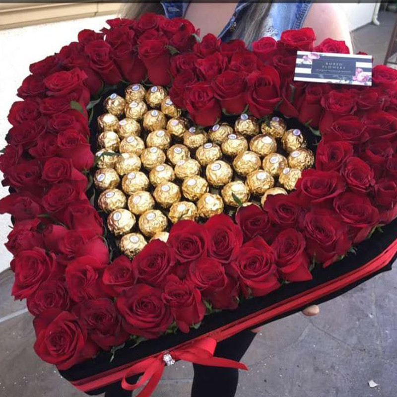 Infrarouge Série 5 101 Roses Rouges & 80 Pièces Ferrero