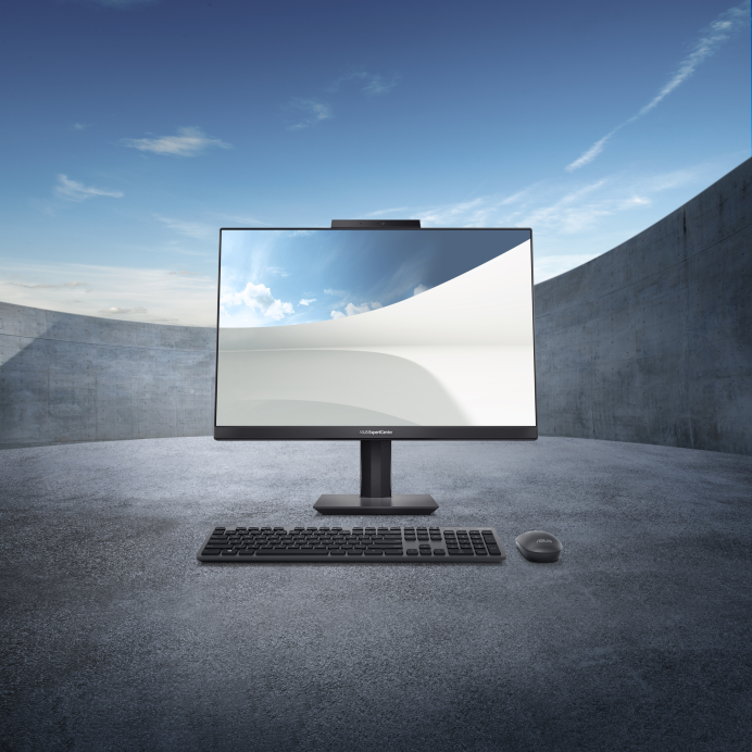 Écran 23.8” Full HD IPS : un confort visuel optimal sans reflets 